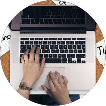 月々の更新業務込み